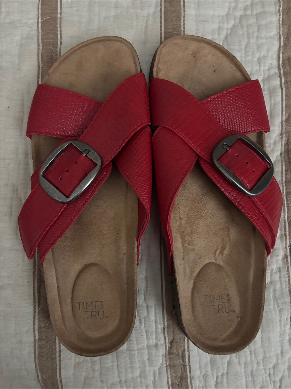 Time and Tru Red Crisscross Buckle Slide Sandals